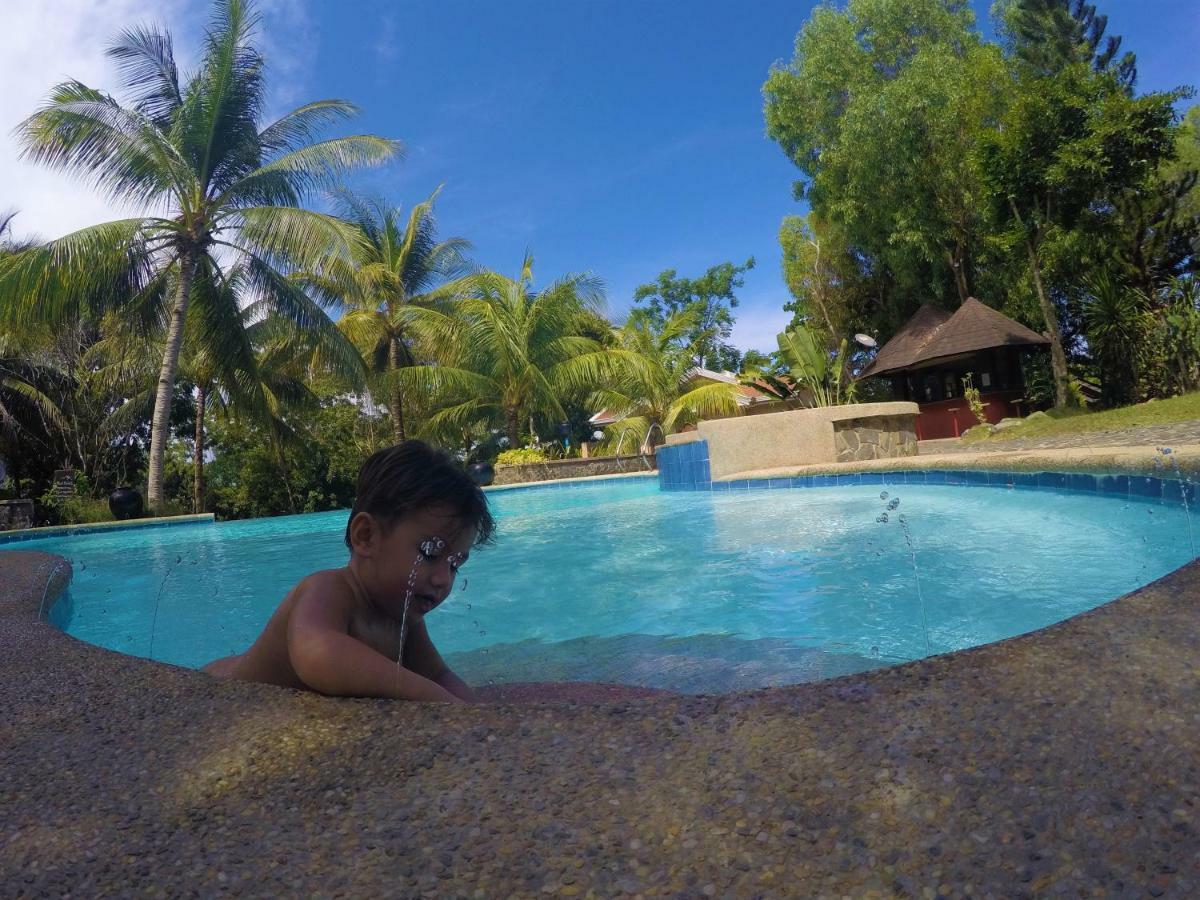 G'S Grand Resort And Convention Center Panglao-stad Buitenkant foto